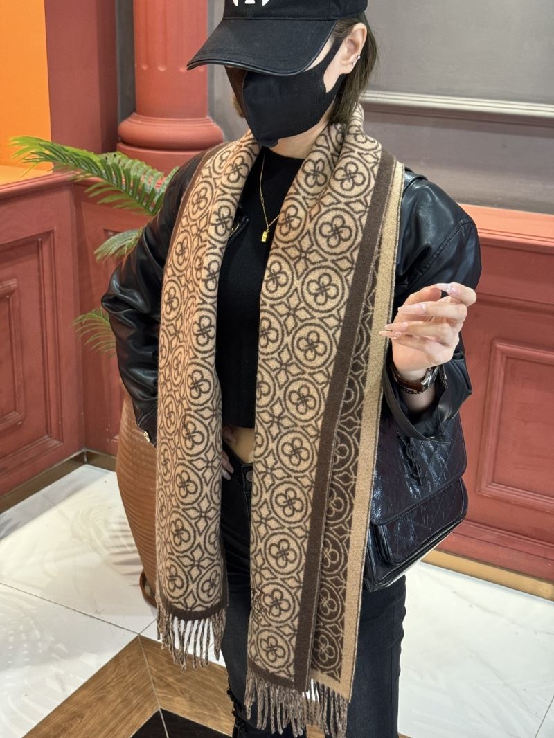 Louis Vuitton Scarf